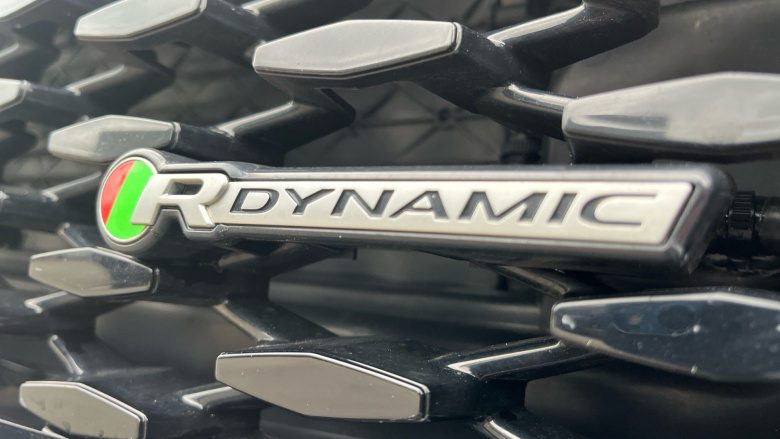 Jaguar F-Pace 2.0 D200 R-Dynamic Black 5dr Auto AWD Diesel Estate